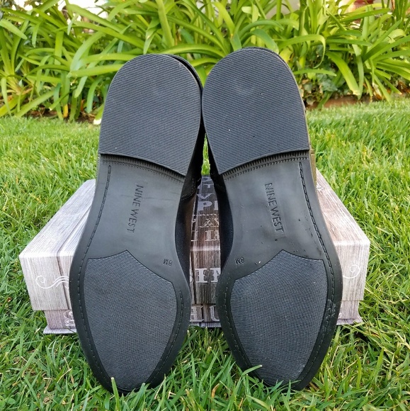 Stylish Nine West Boots - Picture 5 of 5